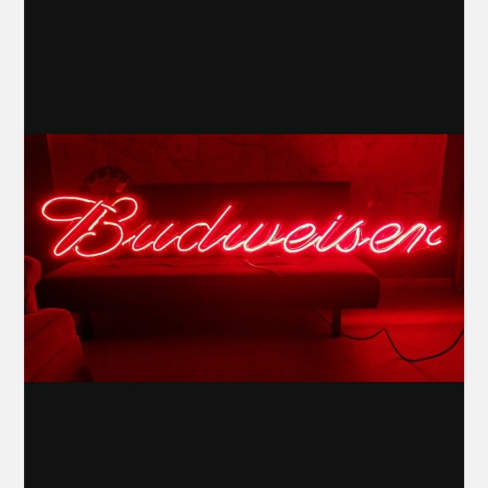 8' 💋BUDWEISER💥 NEON 💋 comes with a keg tapper